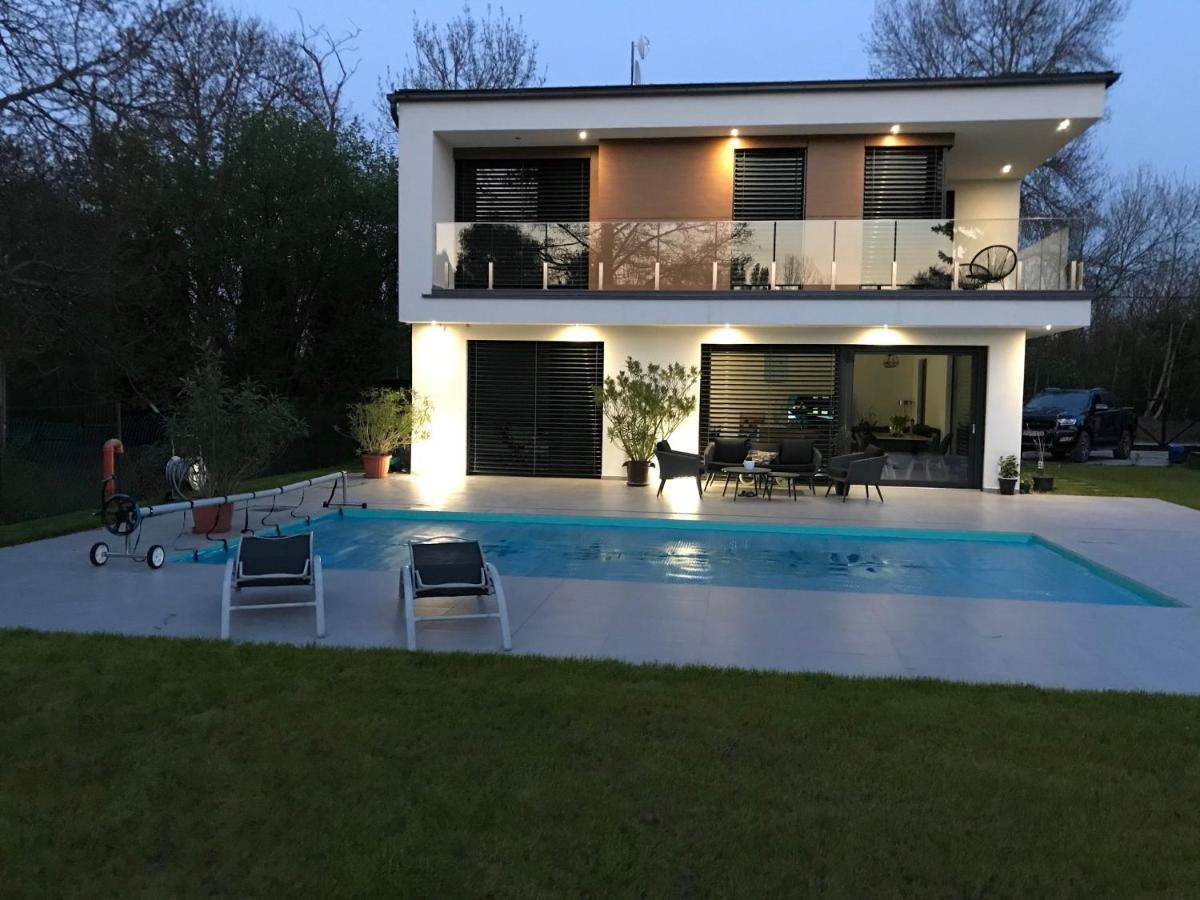 Bony Resort Szarvas Exterior foto